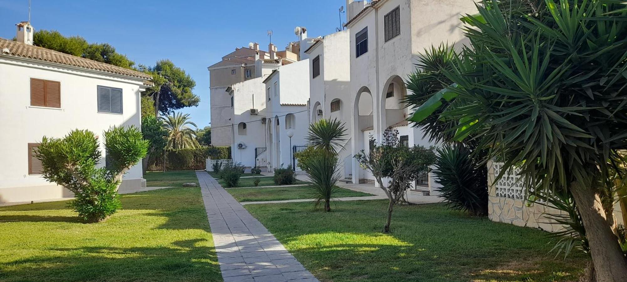 Apartment Los Locos Beach With Balcony And Wi-Fi Torrevieja Exterior photo
